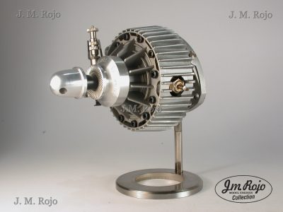 O.S. WANKEL 30 R/C - foto 4 de 7