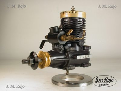 HP 40 F GOLD CUP R/C - foto 3 de 5