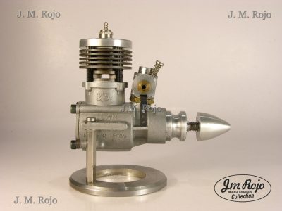LLAM A-4 R/C